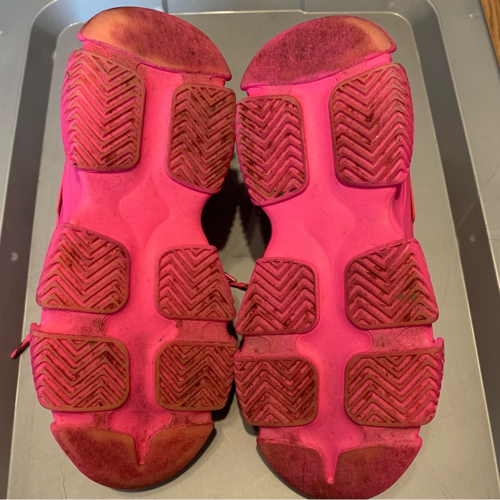 Steve Madden Women's possession Pink Sneakers - Picture 11 of 13